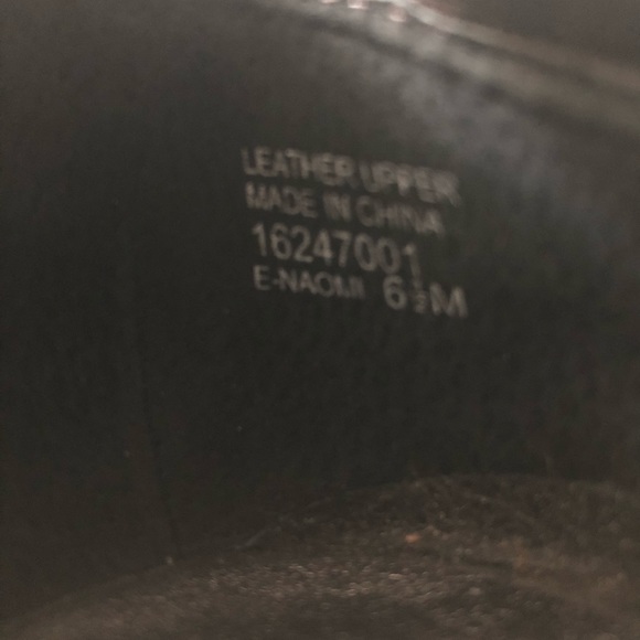 Etienne Aigner black loafer stacked heel - Picture 5 of 5